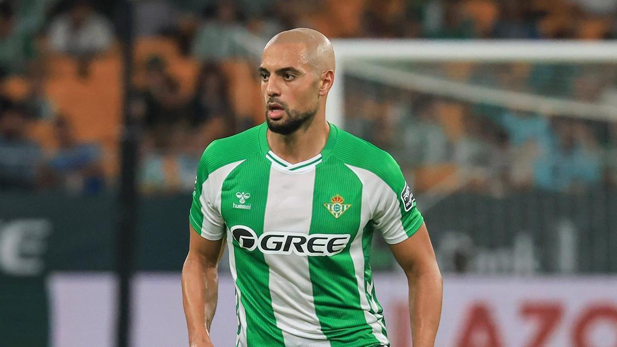 Real Betis, Sofyan Amrabat'ın bonservisi için pazarlıklara başladı! Transferde maaş engeli...