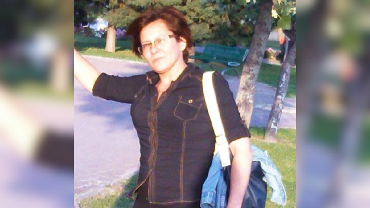 İzmir'de feci olay: Hayvansever kadın, evinde çıkan yangında 30 kedisiyle birlikte öldü