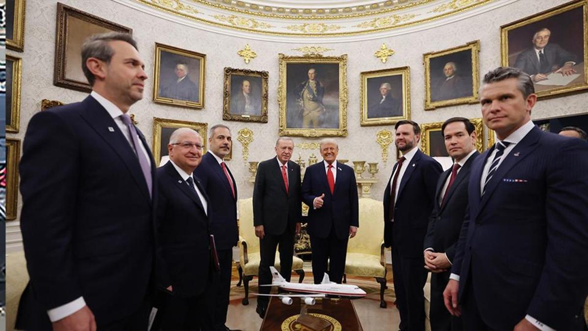 Yeni Ortadoğunun şifresi: Oval Ofis'te Trump'tan Fidan'a dikkat çeken soru