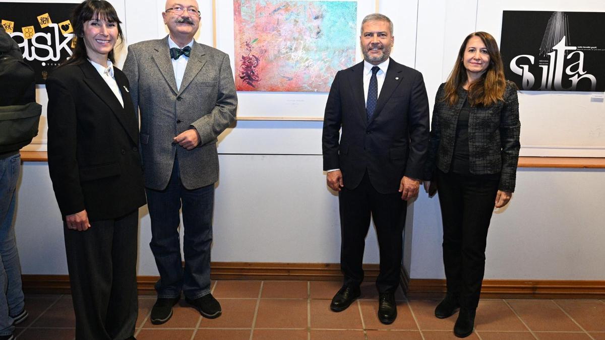 Yunus Emre Sergisi Anadolu Üniversitesi'nde açıldı