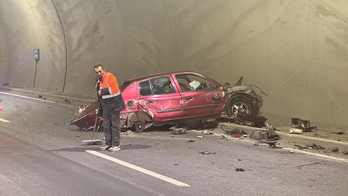 Tünelde feci kaza: 2 genç ağır yaralandı