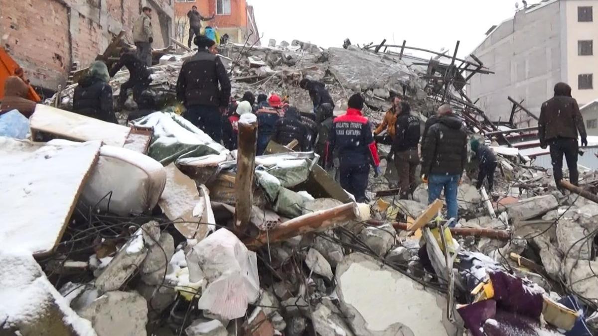 Balanlı Apartmanı davası: 10 sanıktan 8'ine hapis, 2'sine beraat