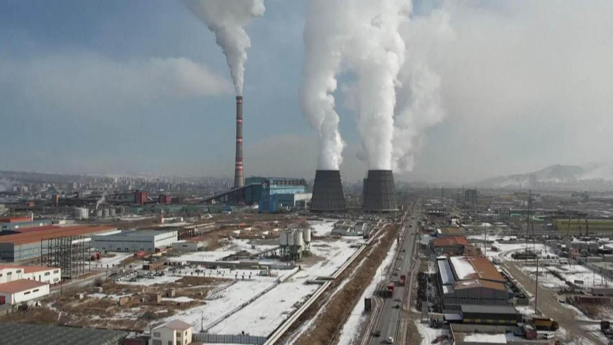 Paris-Moskova hattında garip ilişki: Savaşa hazır …