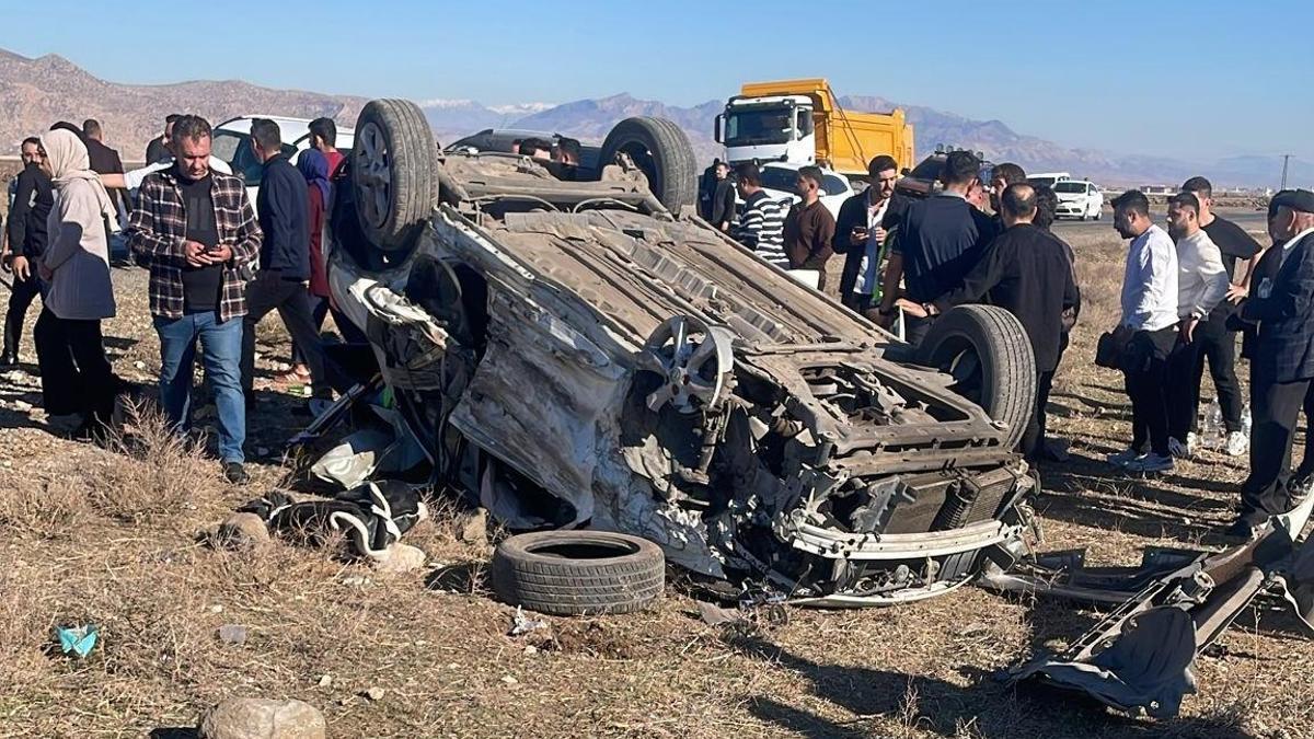 Şırnak'ta kafa kafaya facia: 1'i çocuk 7 yaralı