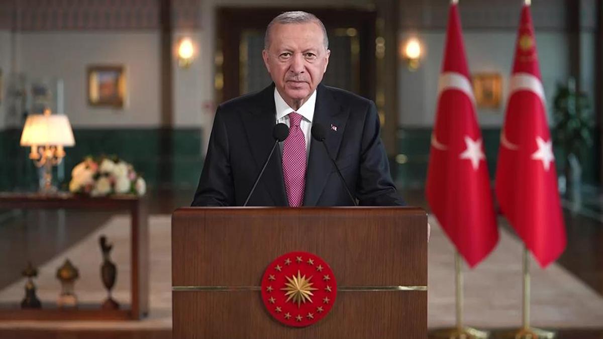Cumhurbaşkanı Erdoğan: Osmanlı mirasını titizlikle koruyoruz