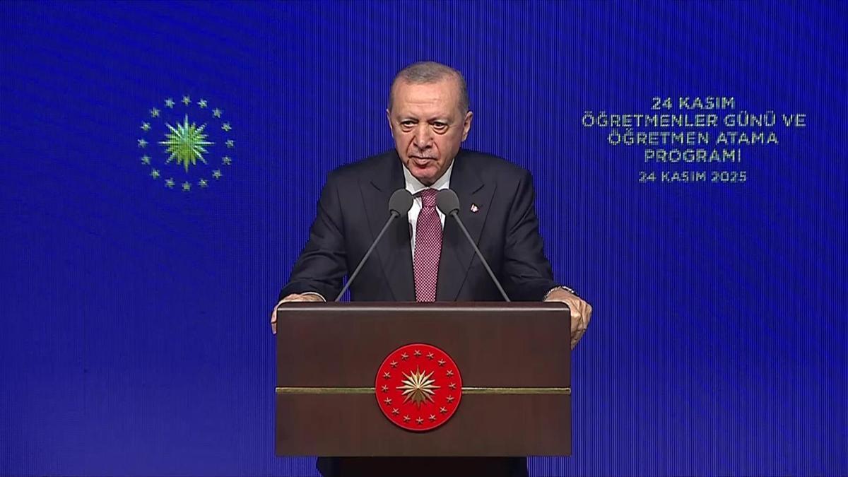 SON DAKİKA... Cumhurbaşkanı Erdoğan butona bastı! 15 bin öğretmen atandı