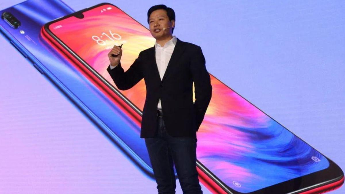 Akıllı telefonlar önümüzdeki yıl daha pahalı olacak