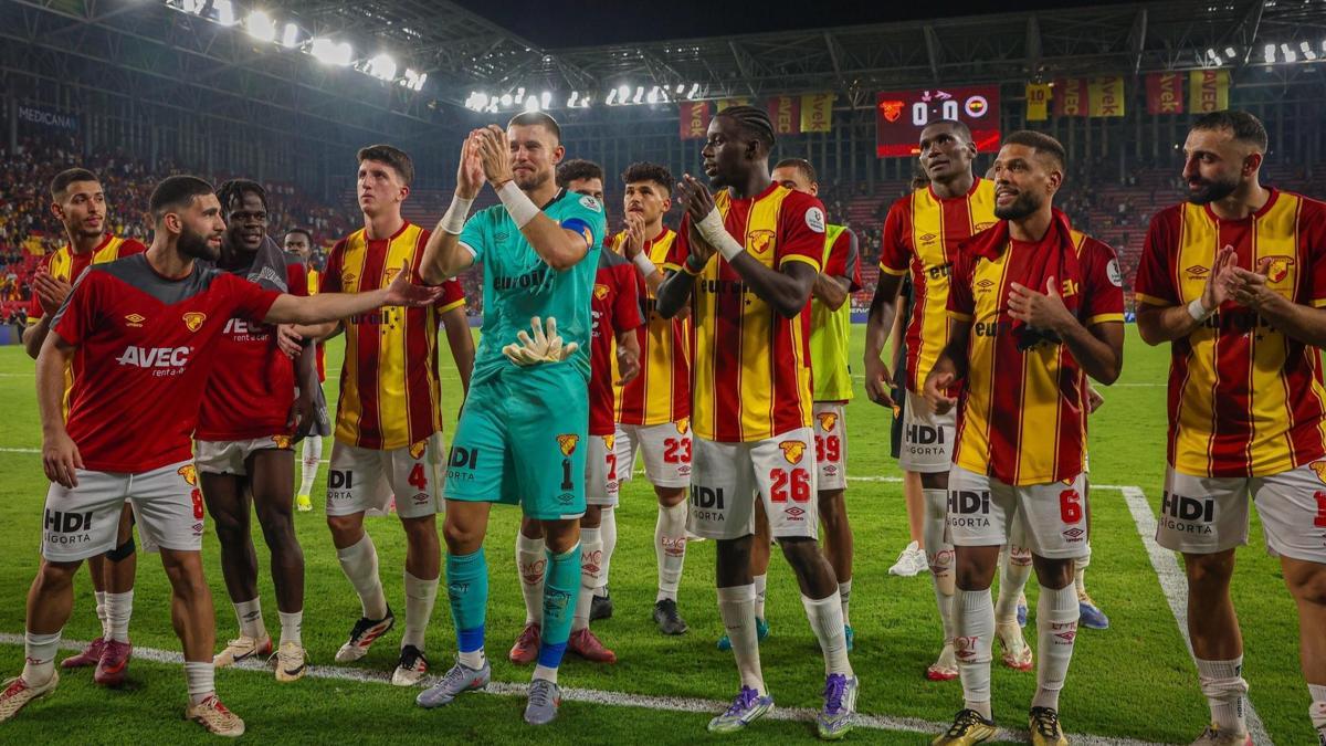 Süper Lig'in en az gol yiyen takımı Göztepe!