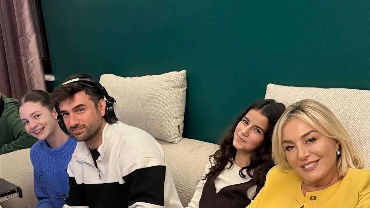 Güller ve Günahlar setinde şenlik havası