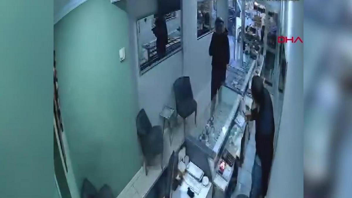 Kuyumcu soygununda polis izi