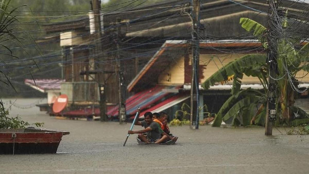 Taylandın güneyinde sel felaketi bilançosu ağırlaş…