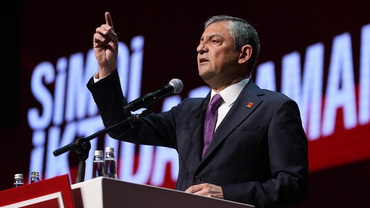 CHP'nin A Takımı belli oldu: Özgür Özel 12 ismin üstünü çizdi