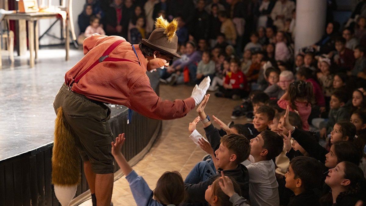 Akçaabat'ta Pinokyo adlı çocuk oyunu sahnelendi