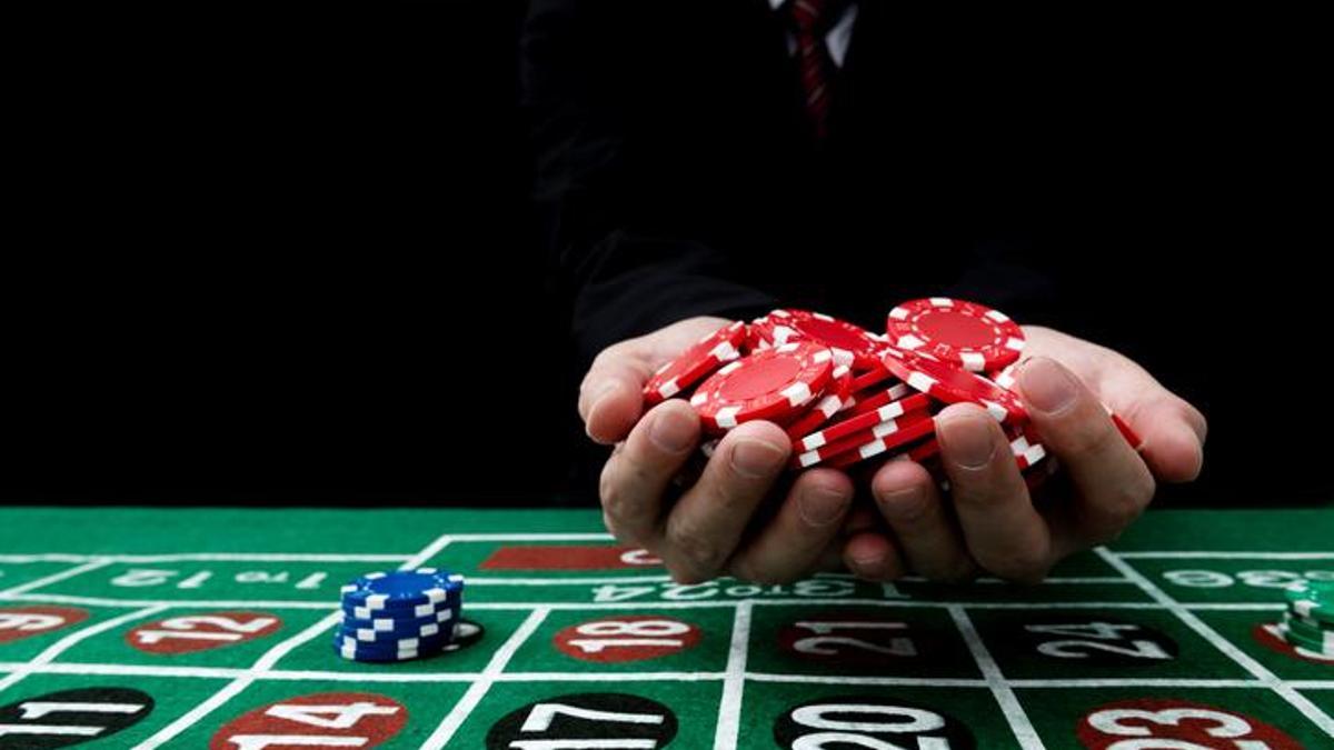 Mickey Mouselu Tişörtün İçinden Kumarhane Vurgunu Çıktı! Skandal Böyle Patladı...