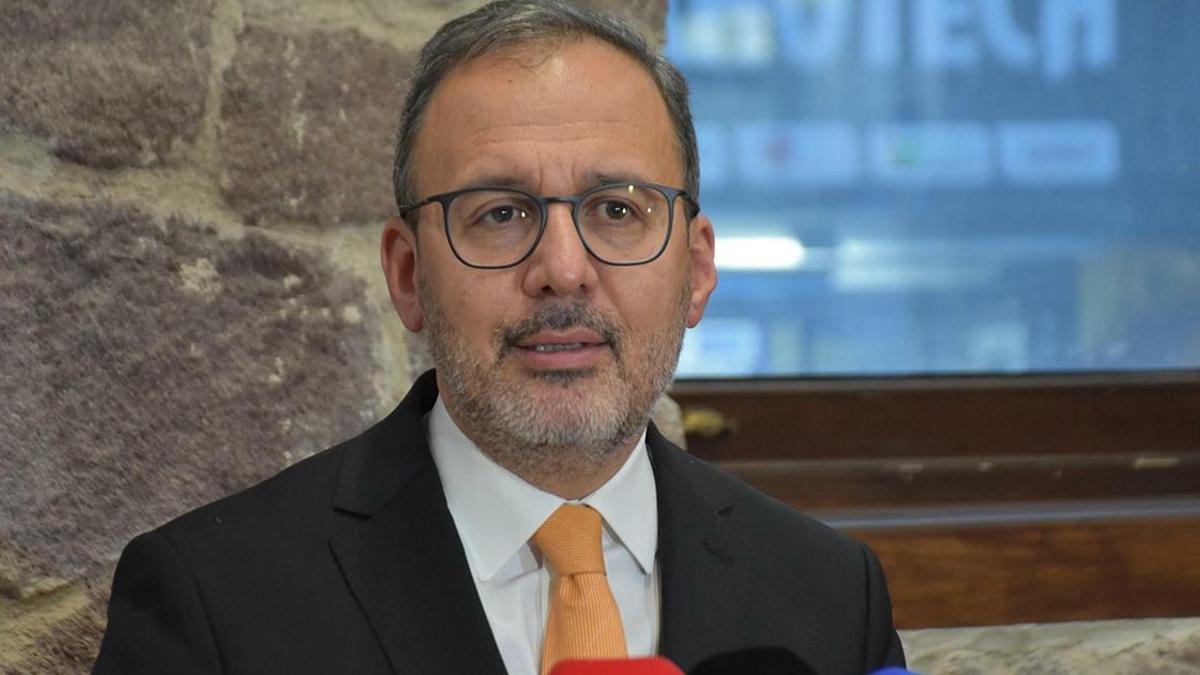 Kasapoğlu: Engelli bireylerin sorunları sadece bir komisyon konusu değil