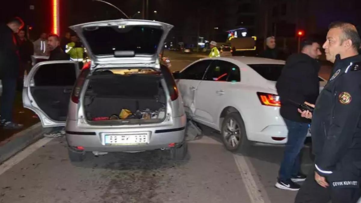 'Dur' ihtarına uymadı, takip sırasında Emniyet Müdürü Yardımcısının aracına çarptı