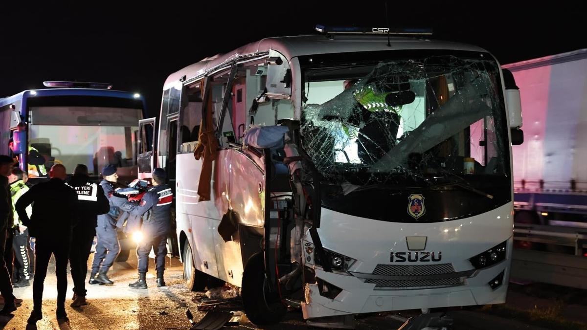 Kazada yaralanan aralarında mahkumların da bulunduğu 23 kişi taburcu oldu