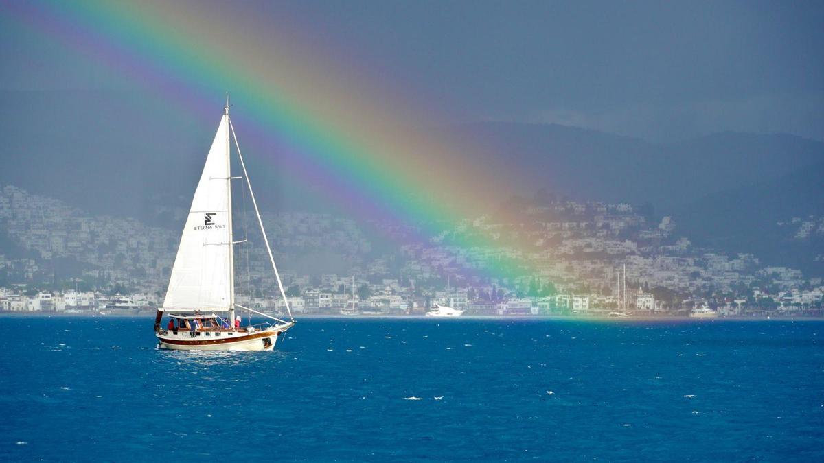 10uncu yılda tırhandil rüzgarı Bodrumda esti