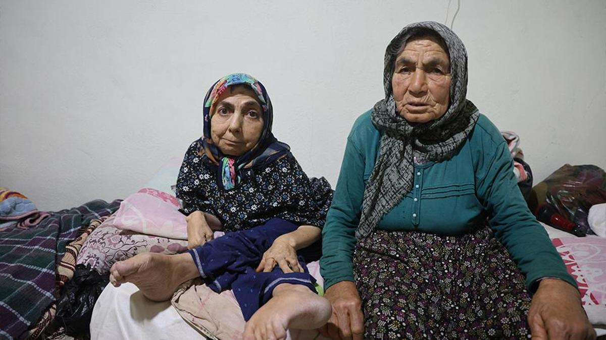 Ömrünü engelli kızı için adadı: Nazmiye Annenin yürek burkan mücadelesi