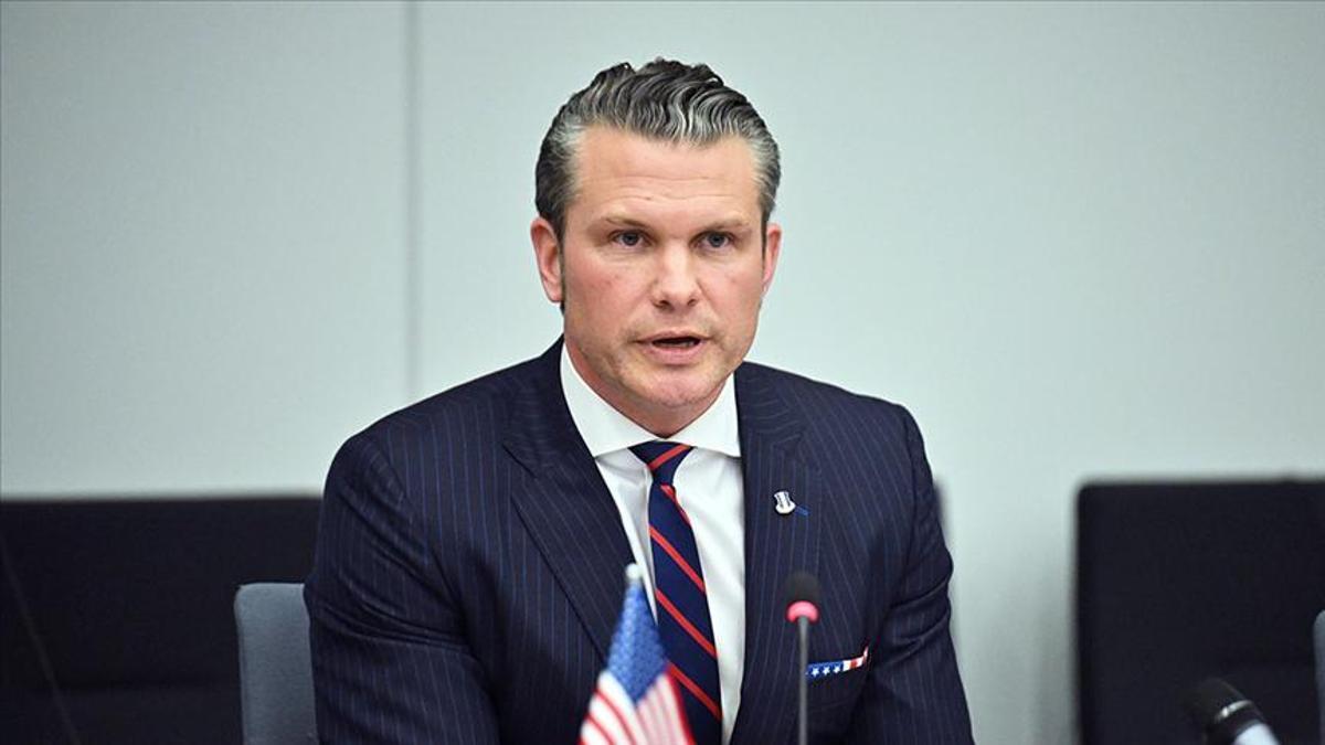 ABD Savunma Bakanı Hegseth: İkinci saldırı emri iddiaları doğru değil