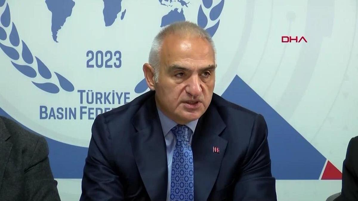 Mehmet Nuri Ersoy: Papa'nın ziyareti olumlu geçti