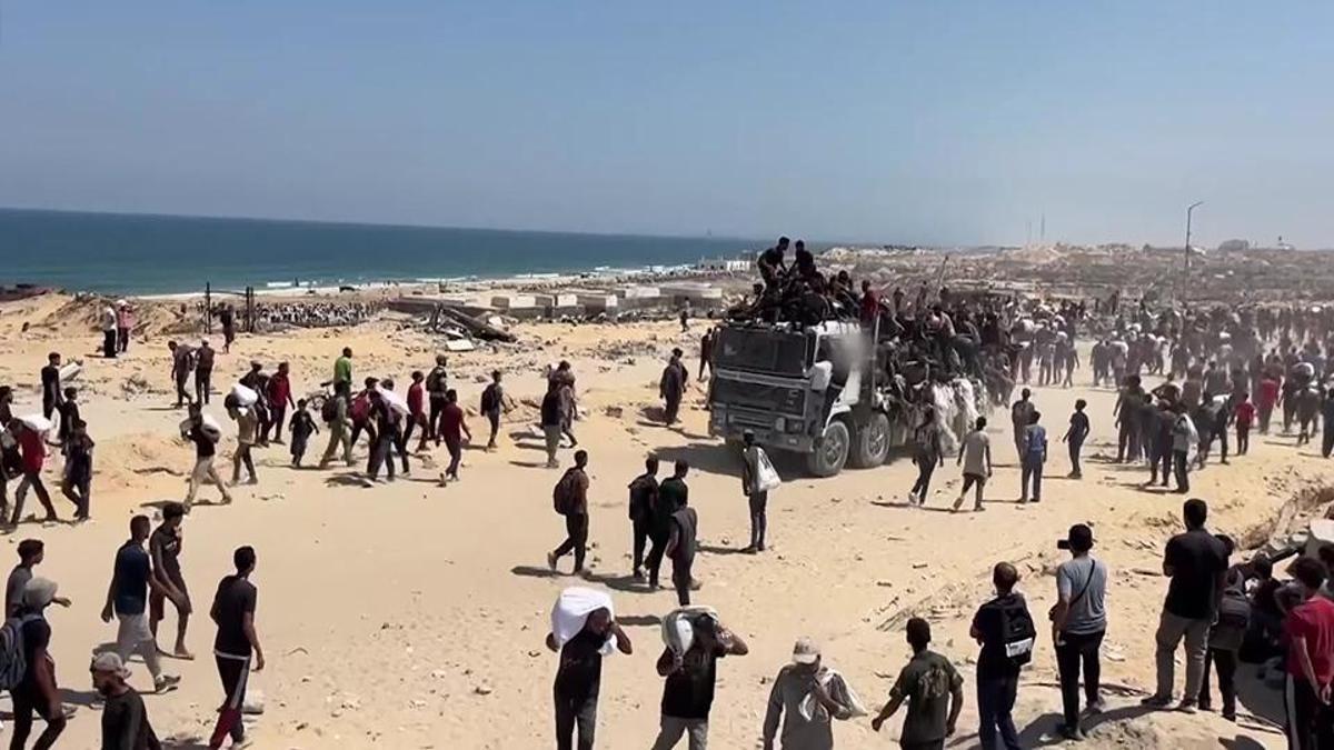 Gazzeli aileler çaresizce çocuklarını bekliyor