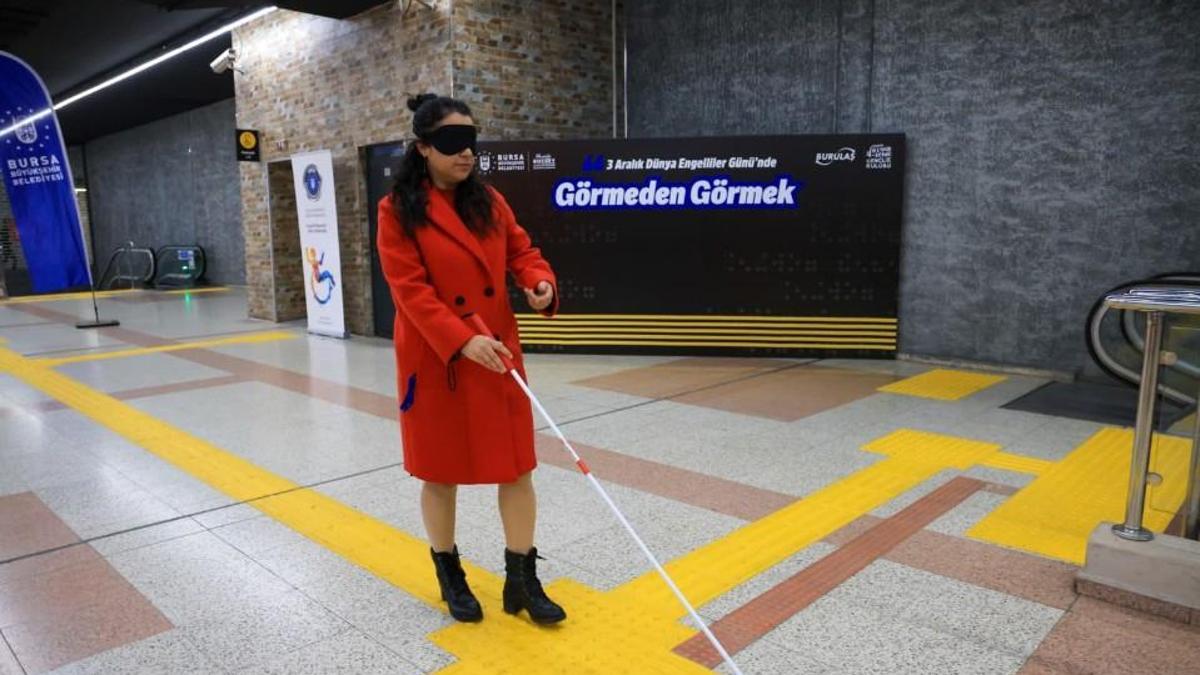 BursaRay istasyonundaki empati parkuru ile farkınd…