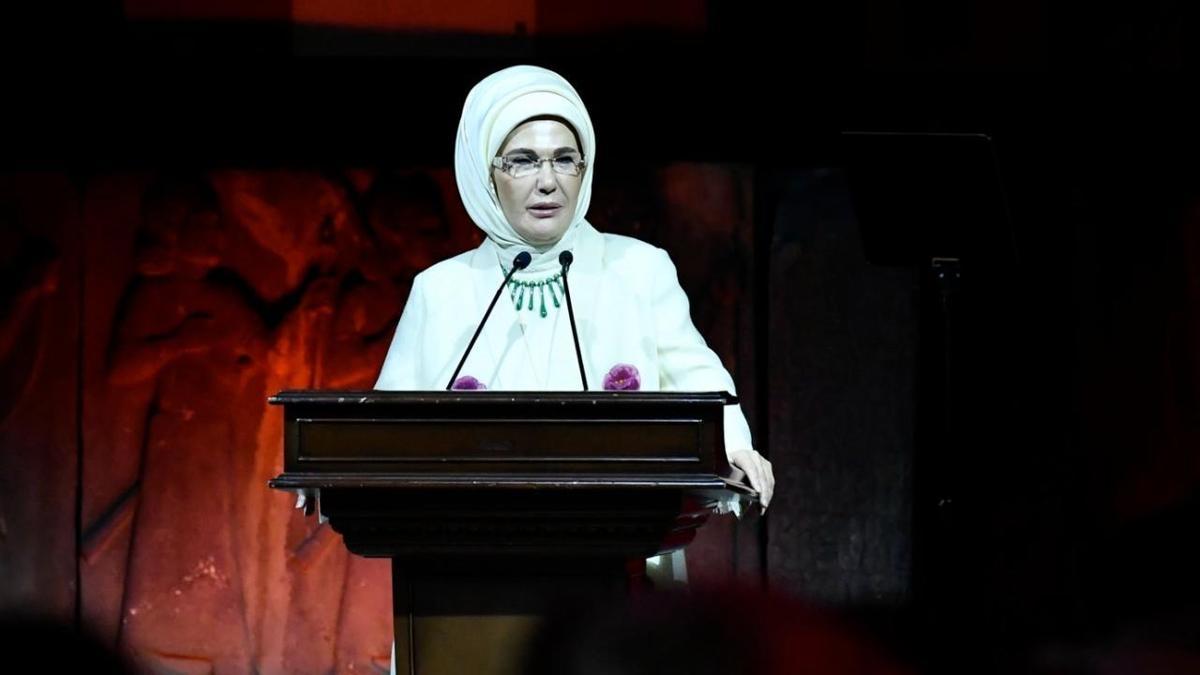 Emine Erdoğan'dan 5. İstanbul Eğitim Zirvesi paylaşımı