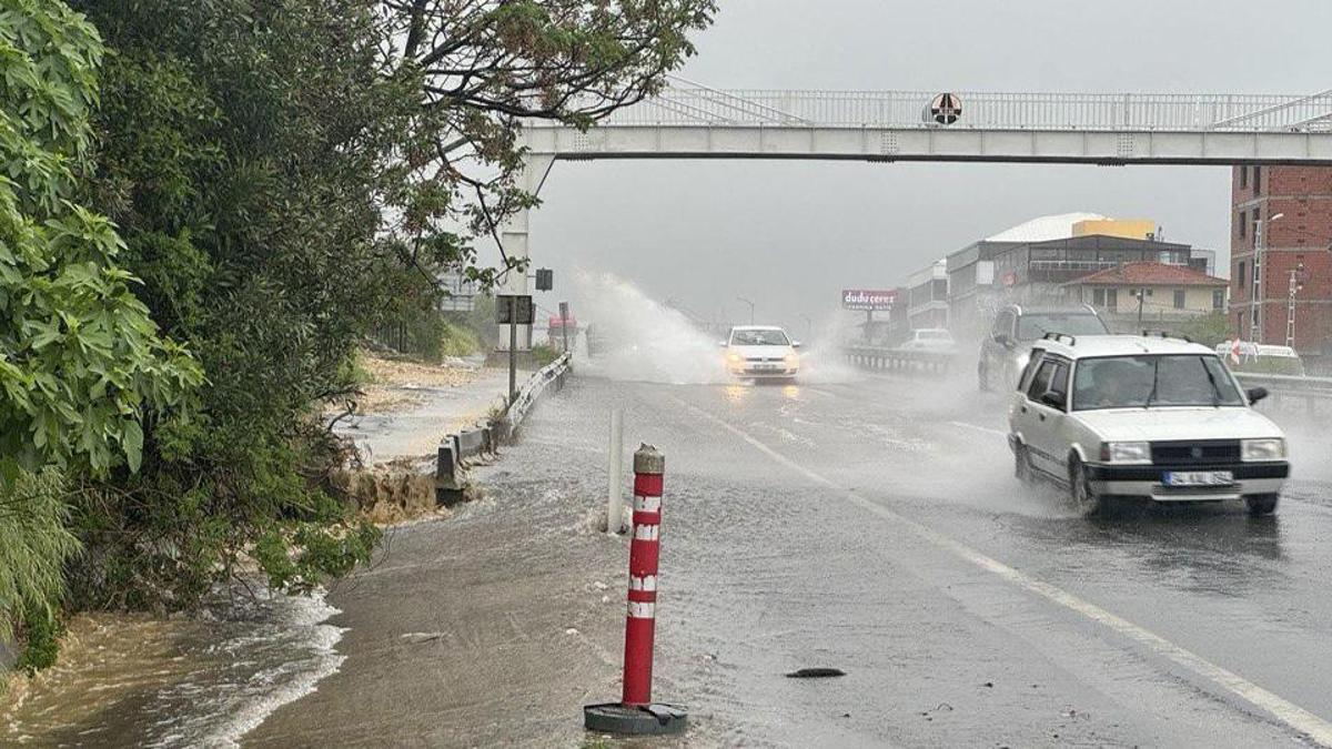Yola çıkacaklar dikkat! Kara yollarında son durum ne?