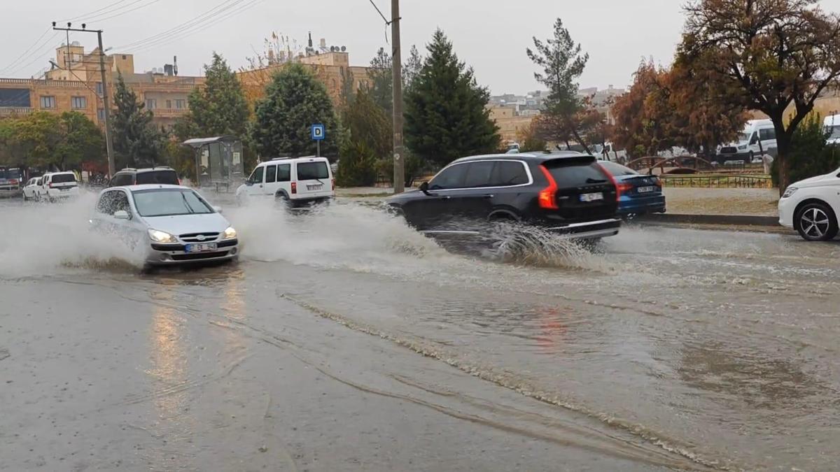 Diyarbakır ve Mardinde sağanak