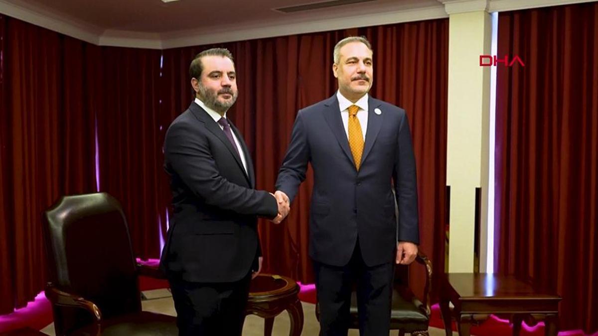 Bakan Fidan'dan Doha'da zirve trafiği