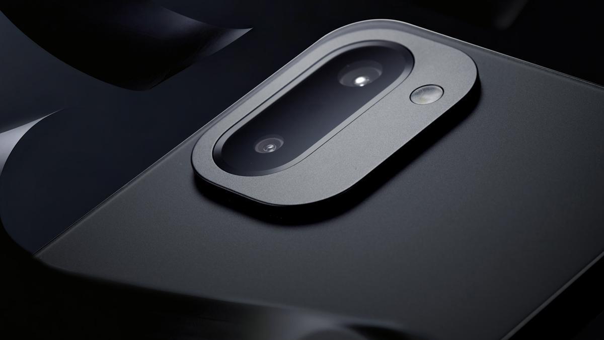 8300 mAh batarya ile geliyor