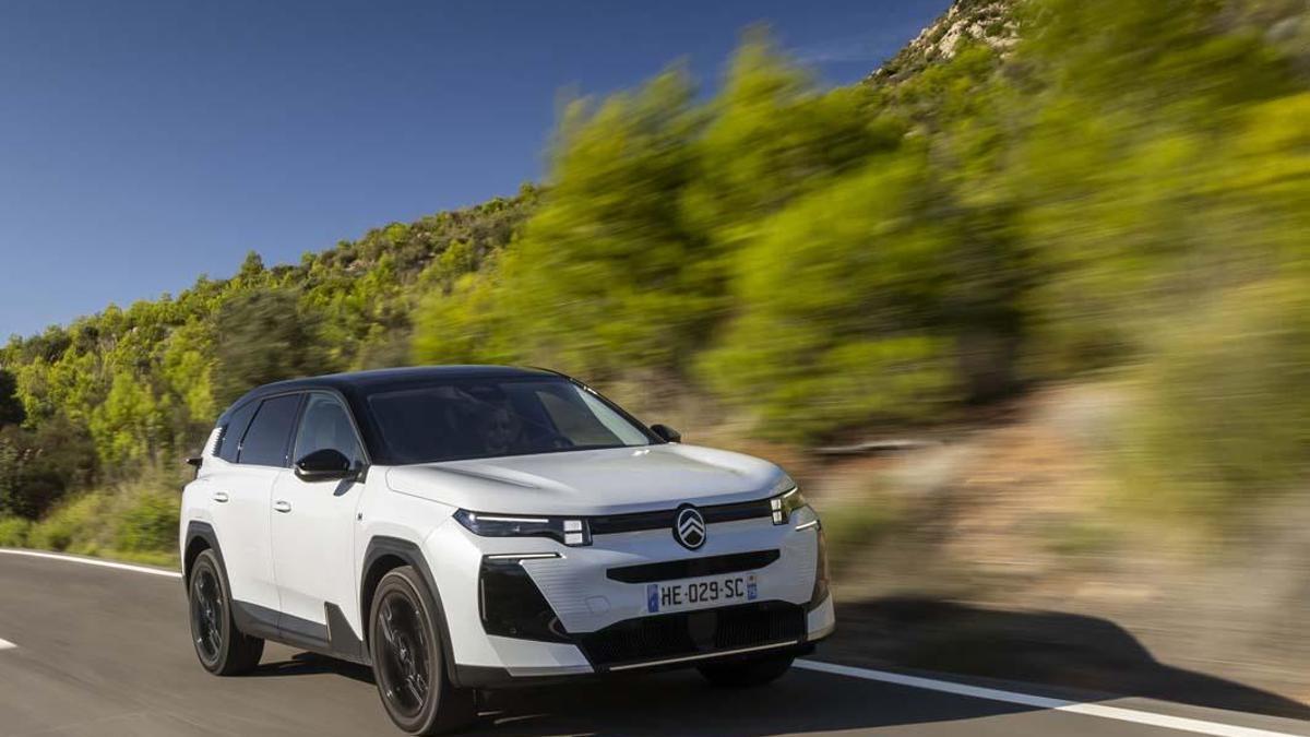 Yeni Citroen C5 Türkiye yollarına çıkıyor