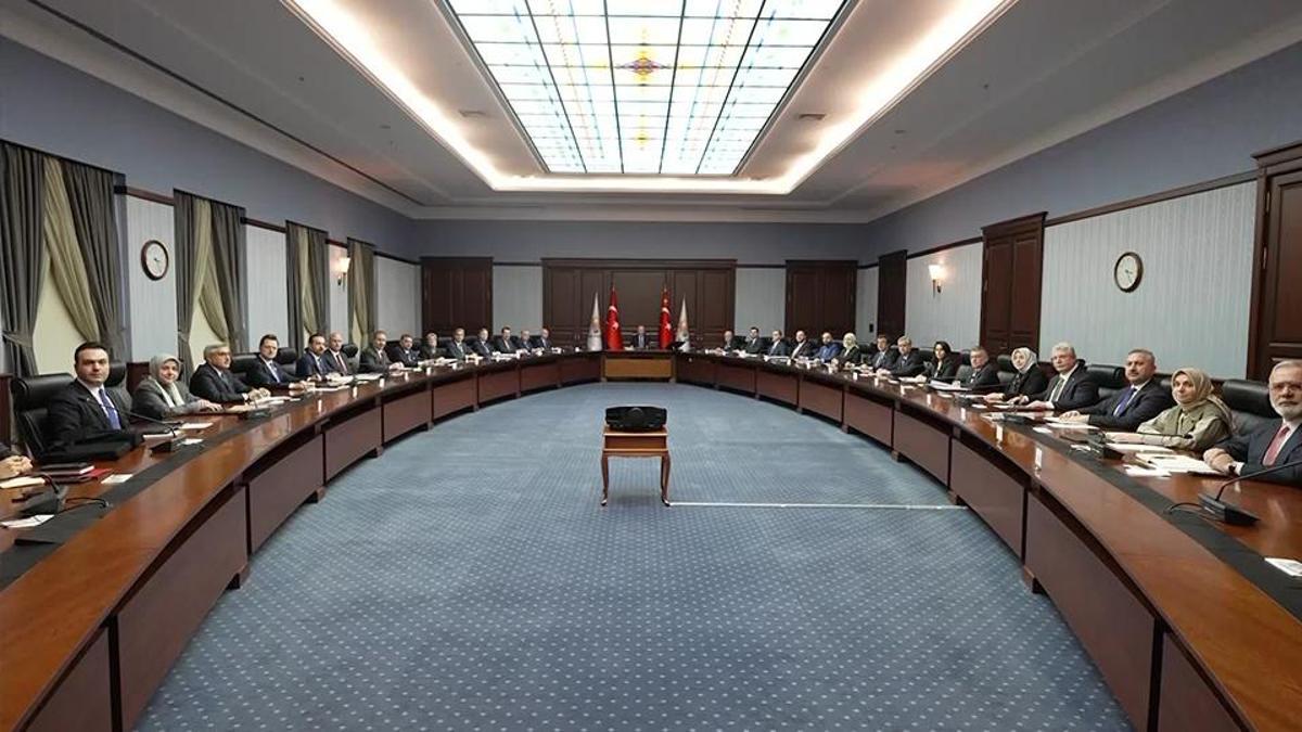 Terörsüz Türkiye, bütçe maratonu, ekonomi AK Parti MYK toplanıyor