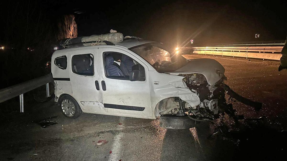 Çorum'daki zincirleme trafik kazasında 4 kişi yaralandı