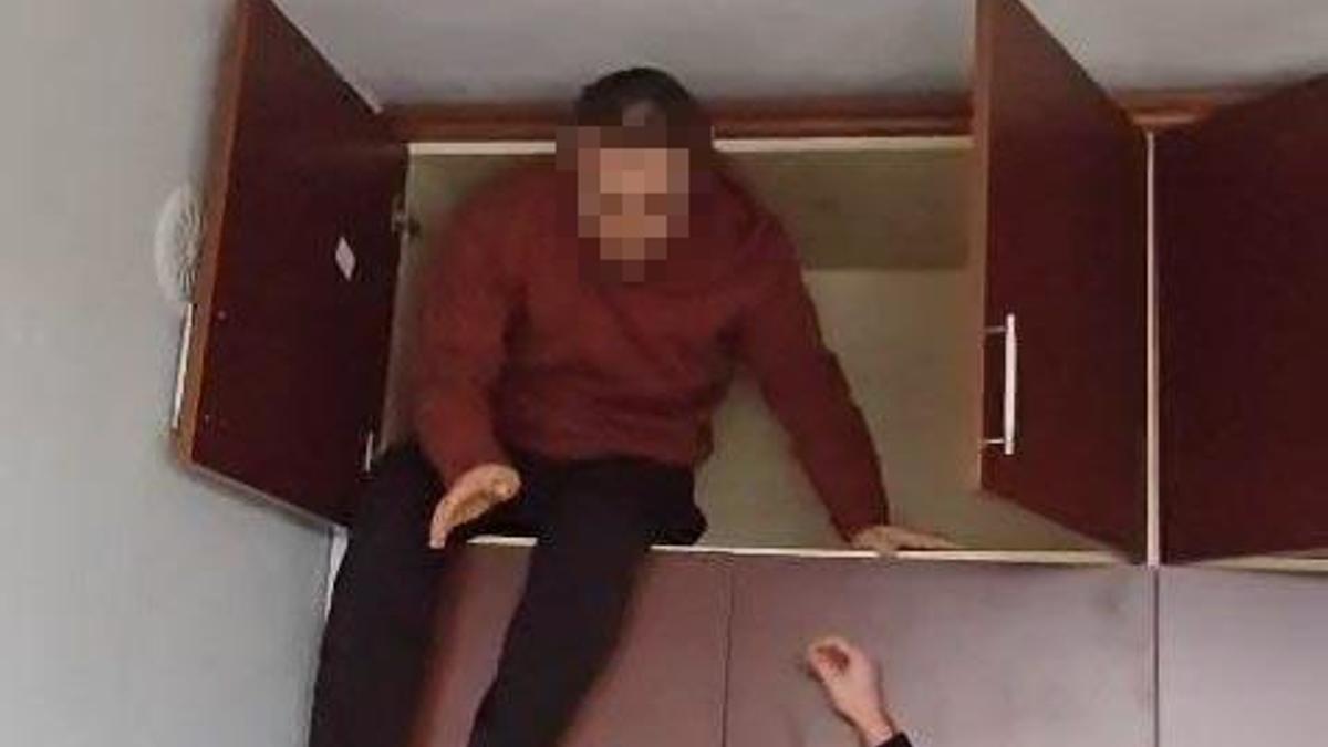 Suç makinesi gardıropta yakalandı