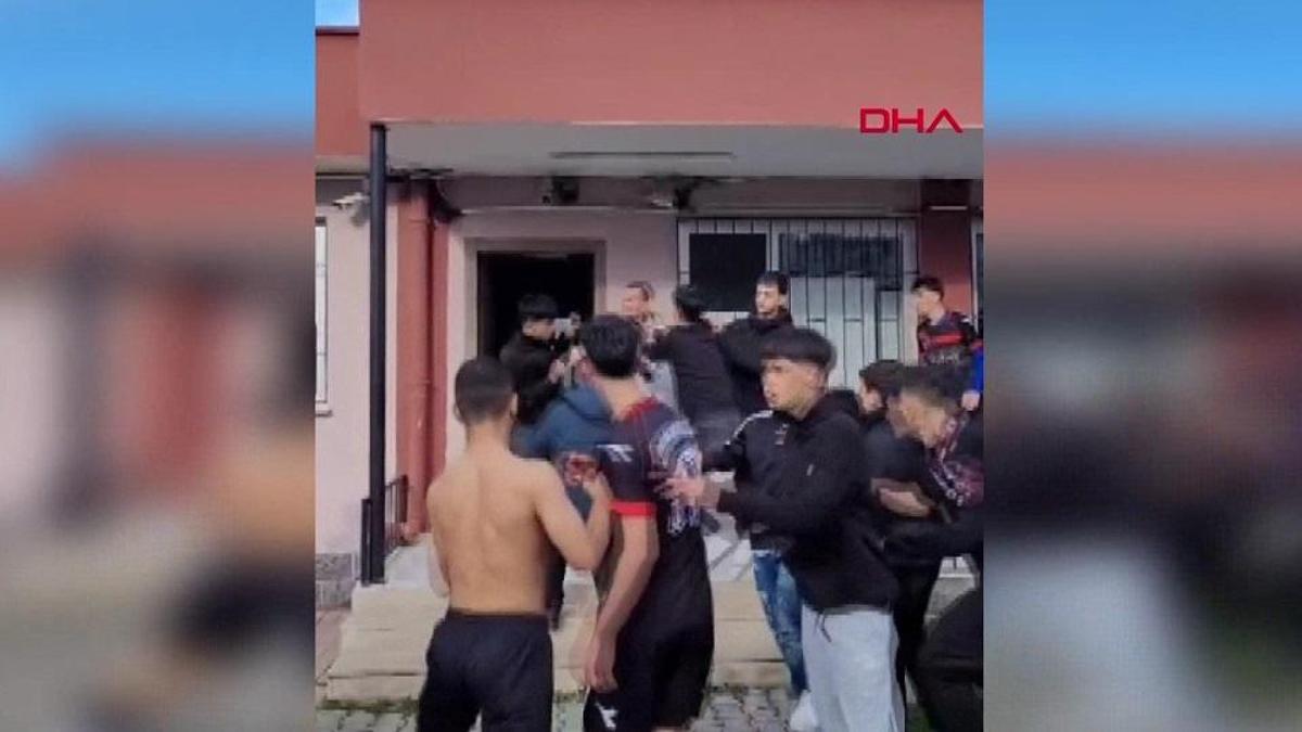 Samsun'da lise futbol turnuvasında öğretmene darp: 2 öğrenci gözaltında