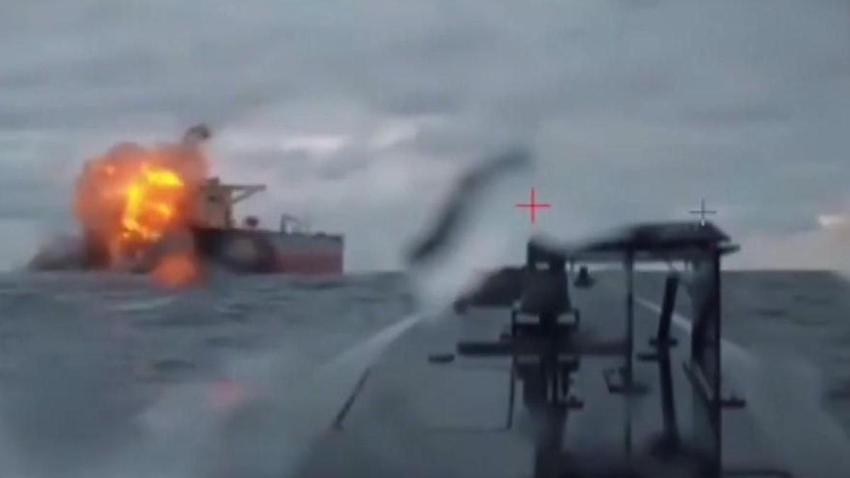 Ukrayna'dan Rus petrol tankerine saldırı