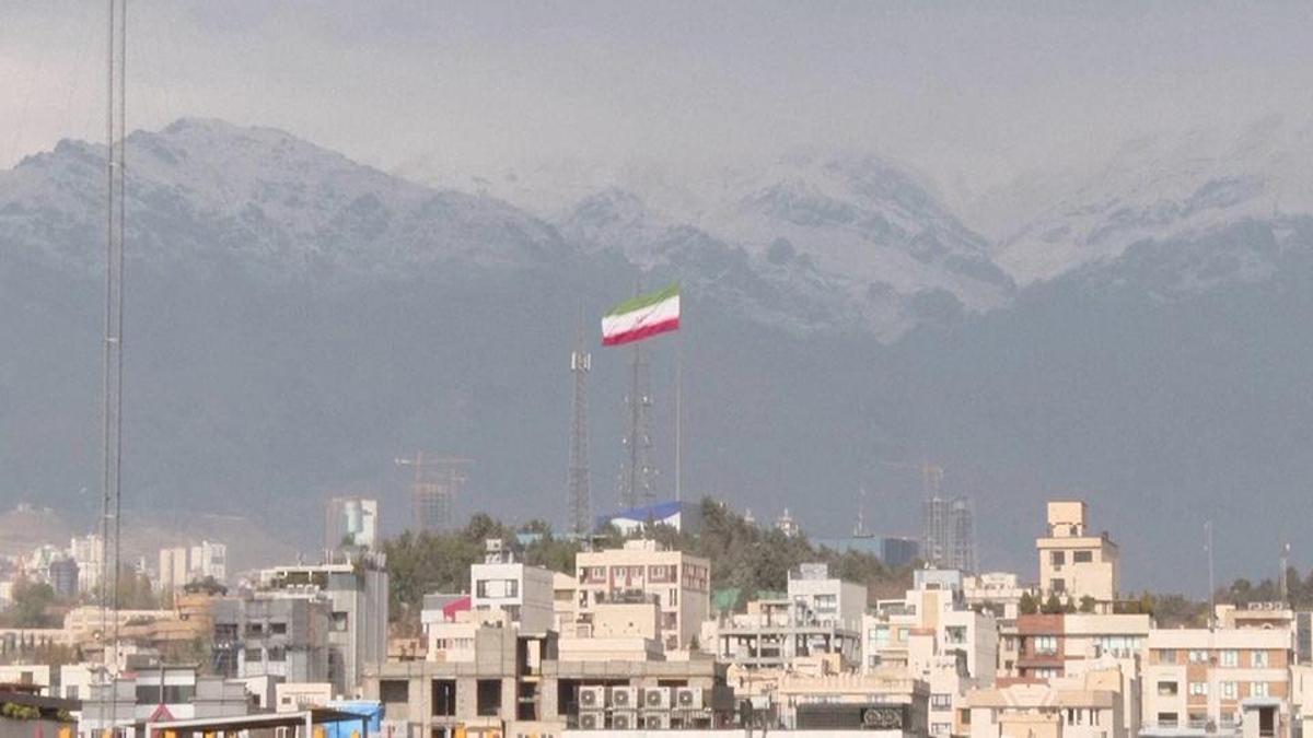 İran'da son 50 yılın en büyük kuraklığı Pezeşkiyan: Susuzluk bitmezse başkent taşınabilir