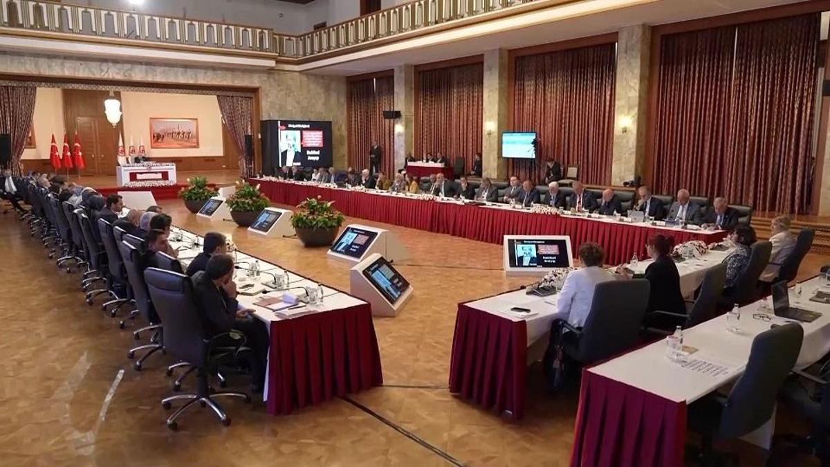 AK Parti'nin 'terörsüz Türkiye' raporu: 60 sayfa, 10 bölüm, 3 kritik eşik!