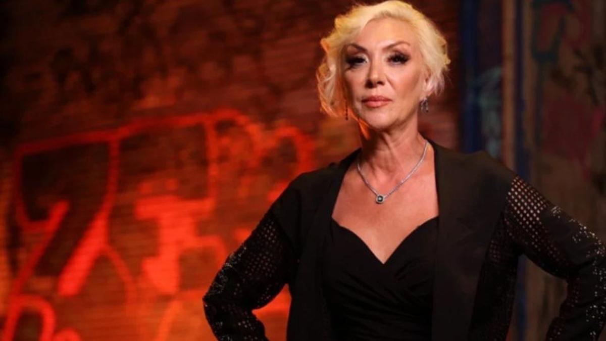 Güllü cinayetinin kan donduran 3 ihitmal: Ünlü şarkıcıya malkata tuzağı