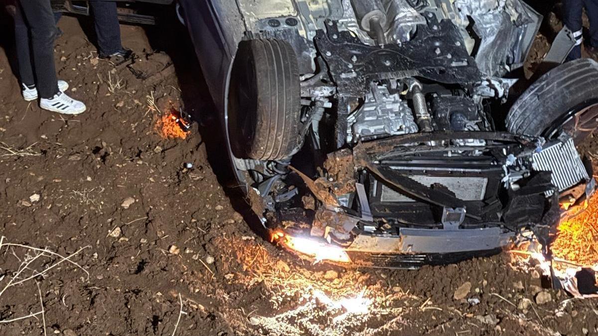 Mardin'de 2 kazada 5 kişi yaralandı