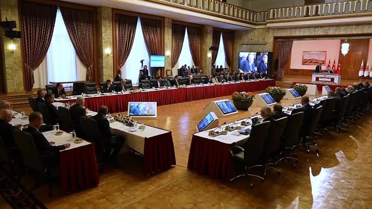 CHP, MHP, DEM raporlarını sundu