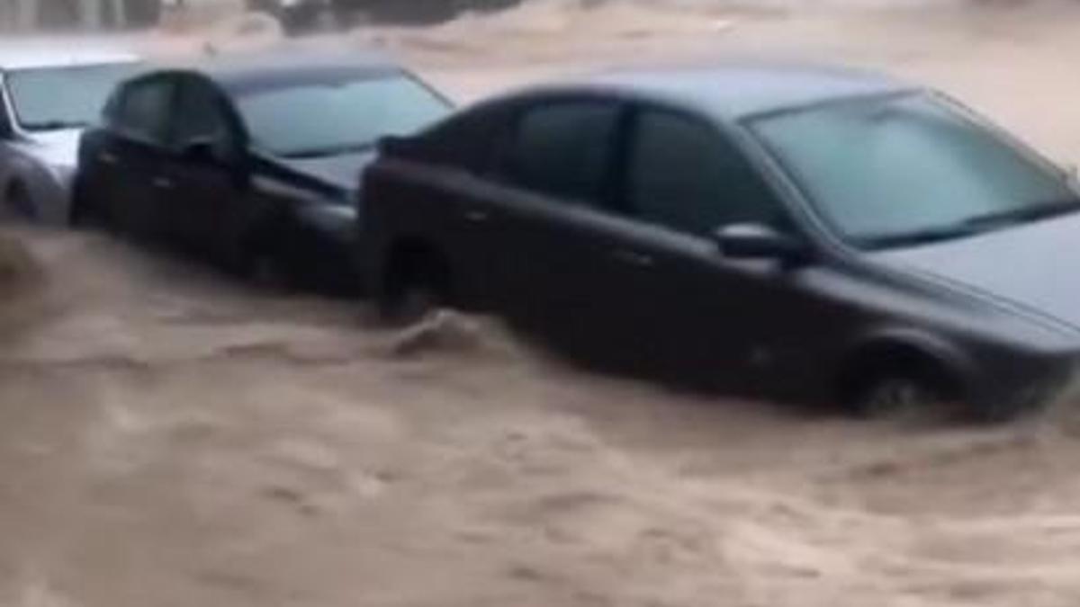 Fas’ı sel vurdu: 21 ölü