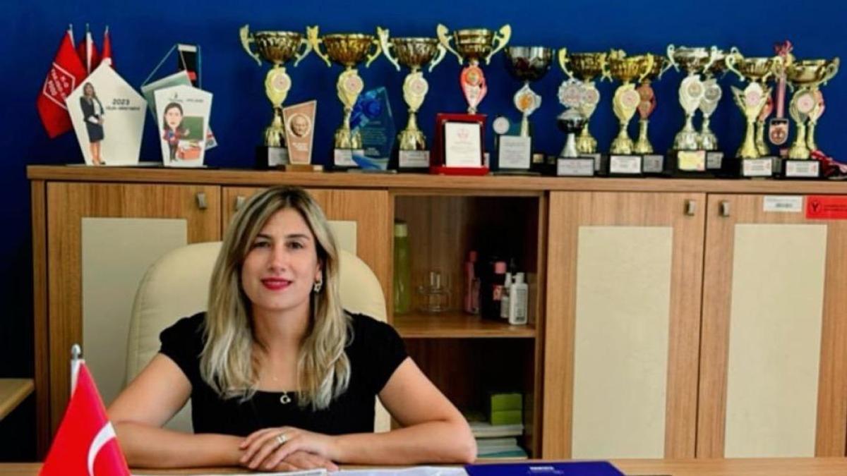 Aysel öğretmenin gururlandıran başarısı: Eğitim dünyasının Nobel’inde ilk 50’ye girdi