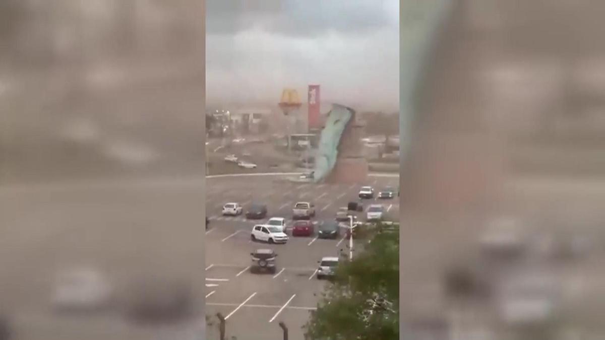 Brezilya’da fırtına dehşeti: Özgürlük heykeli yıkıldı