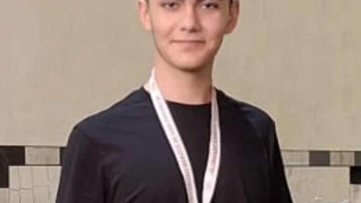 Motosikletlerin çarpıştığı kaza kamerada; 15 yaşın…