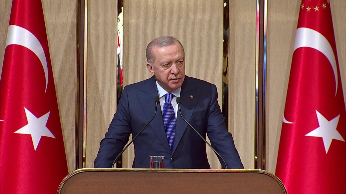 SON DAKİKA... Cumhurbaşkanı Erdoğan: Karadeniz'de siviller hedef olmamalı, iki tarafı ikaz ettik