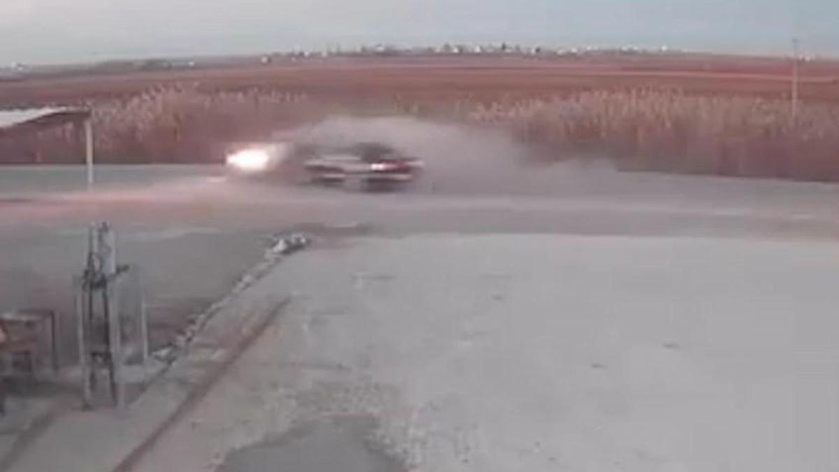 Şanlıurfa'da otomobiller çarpıştı: 4'ü çocuk, 8 yaralı