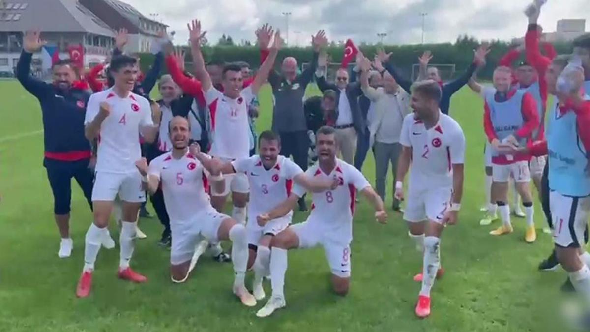 İşitme engelli milliler yine şampiyon